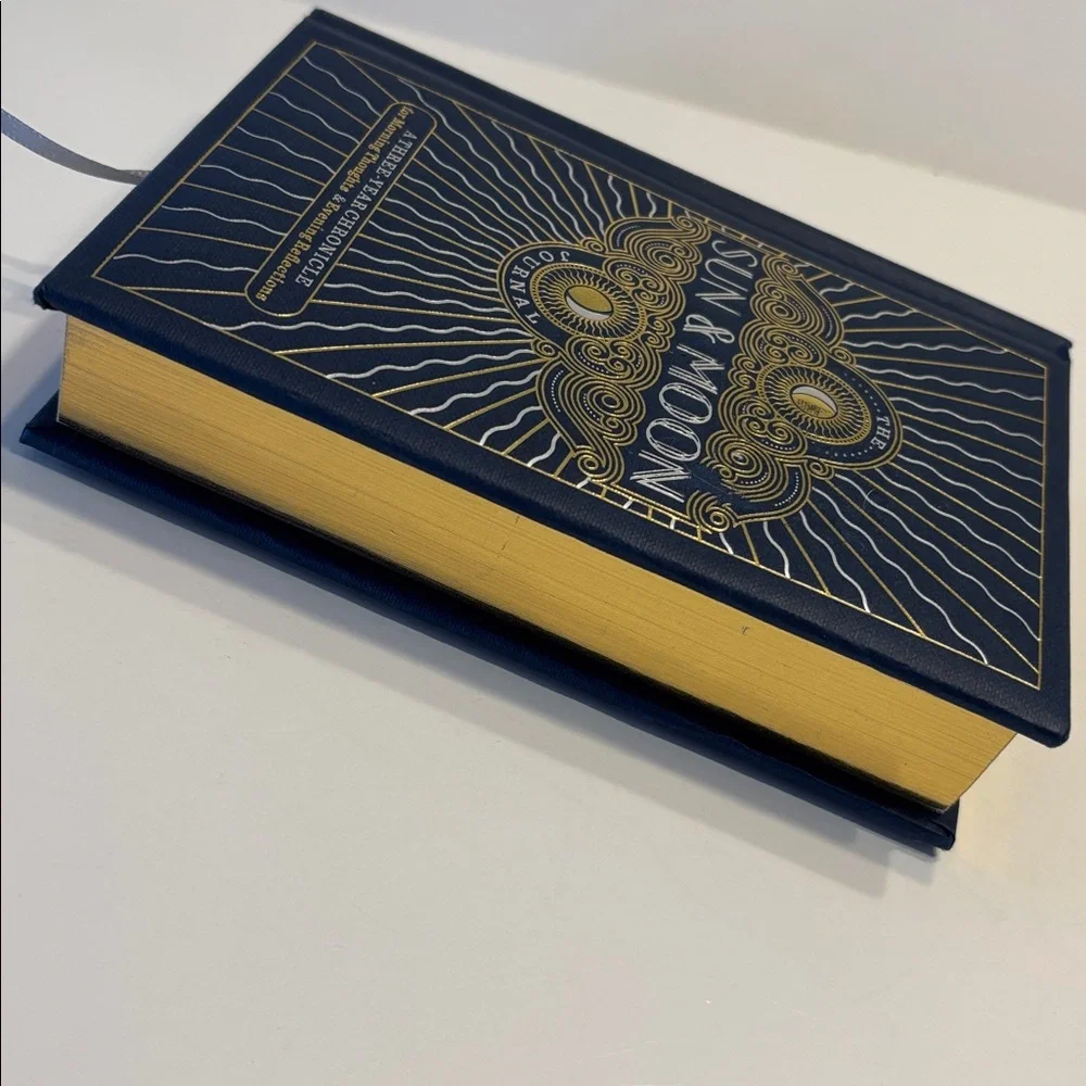Sterling Publishing Co. Sun & Moon Journal A Three Year Chronicle